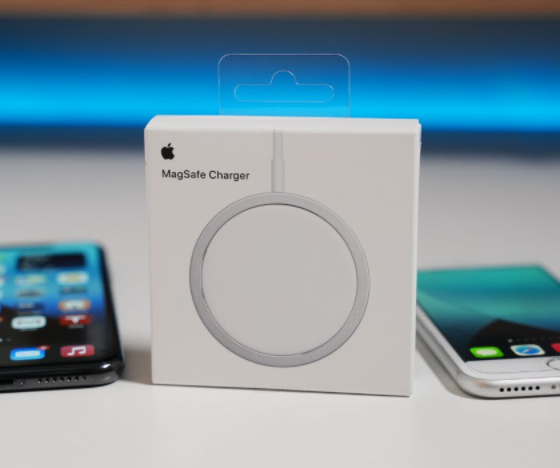 Is Apple MagSafe Charger Best for iPhone in 2021?