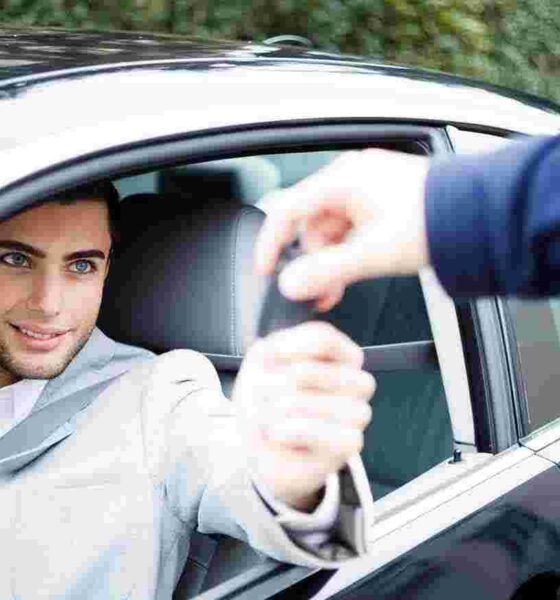 renting a car in Dubai cost